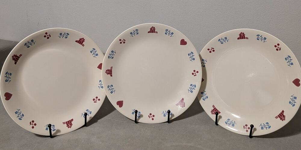 Vintage Corelle Hometown Luncheon Salad Plates Set of 3 - Red Barn & Hearts 8.5"
